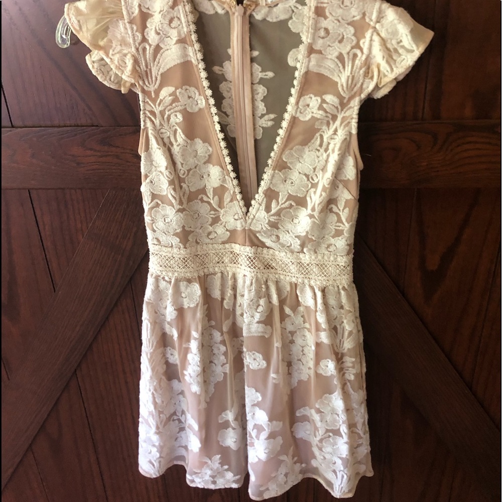 for love and lemons lace dress